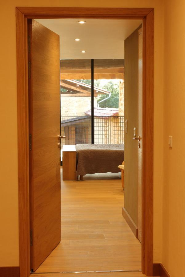 La Ferme De Berlioz Aparthotel La Cote-Saint-Andre Bagian luar foto